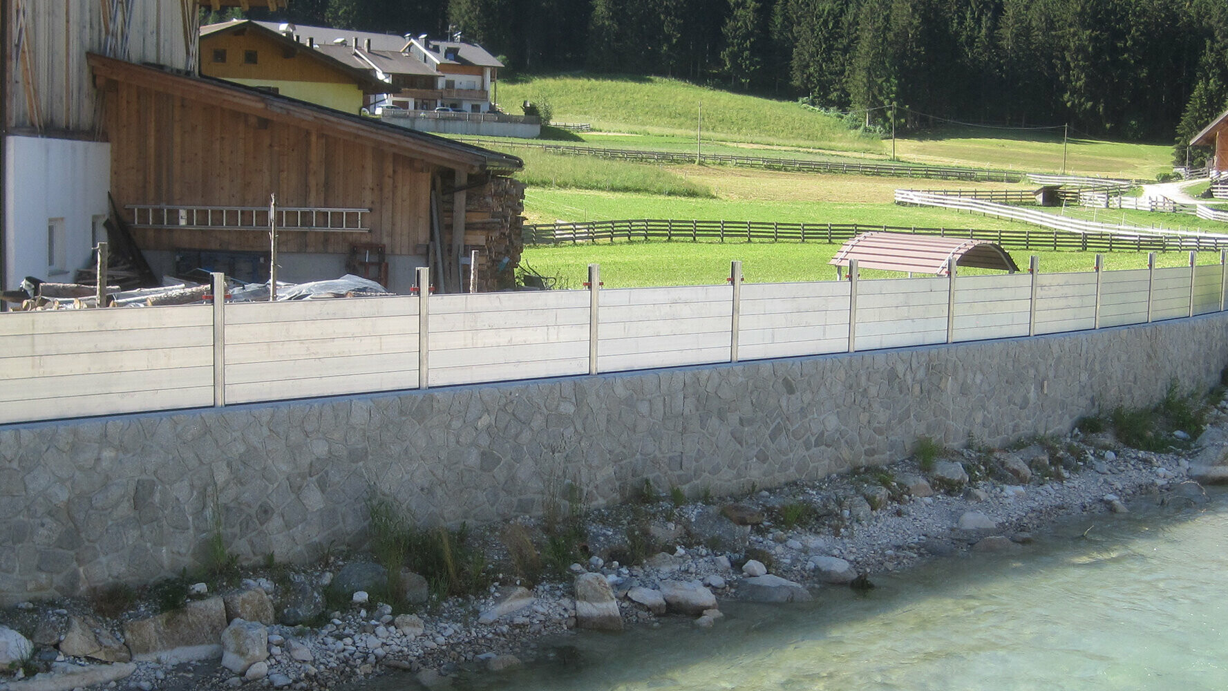 Flood protection from PREFA as protection from a passing stream